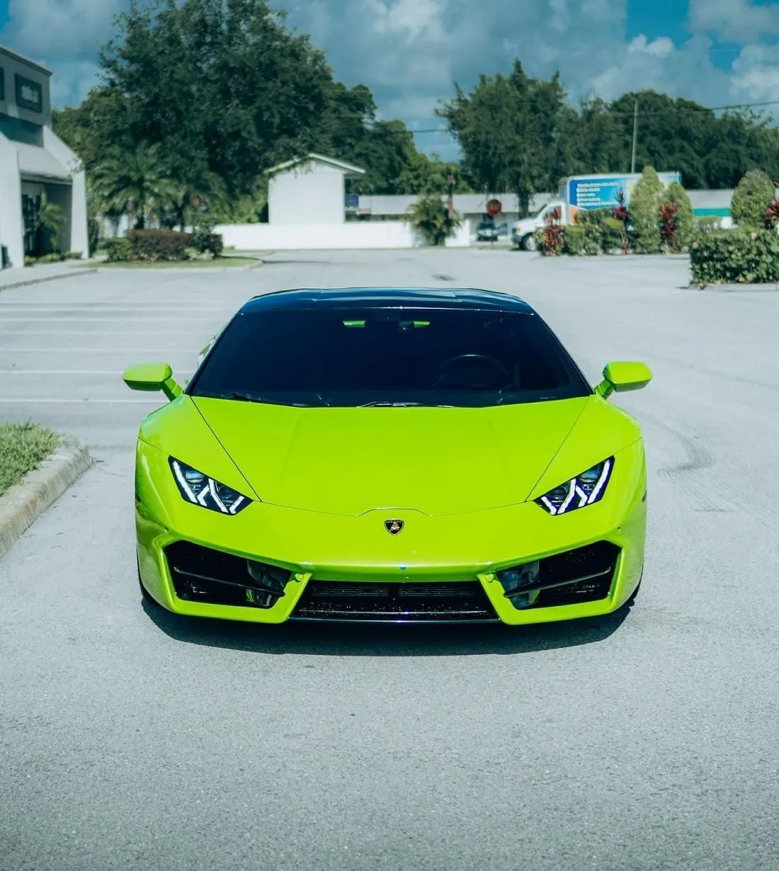 Front of a lime green Lamborghini Huracan